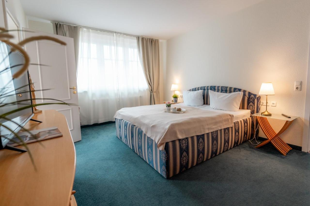 Villa Duene Mit Grosser Sonnenterrasse, Kamin, Wlan Und Tiefgarage Fuer 2-4 Personen Ostseebad Kühlungsborn エクステリア 写真