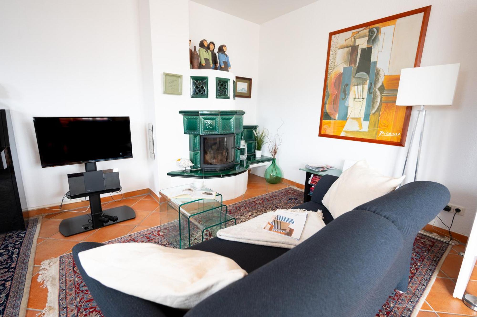Villa Duene Mit Grosser Sonnenterrasse, Kamin, Wlan Und Tiefgarage Fuer 2-4 Personen Ostseebad Kühlungsborn エクステリア 写真